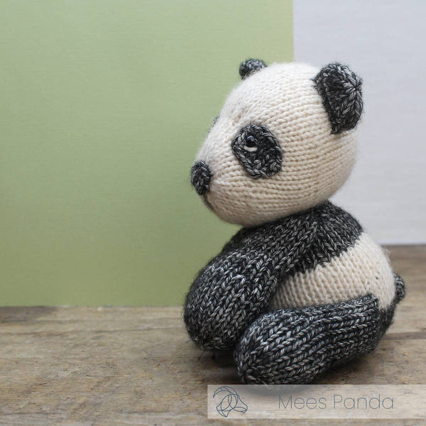 DIY Knitting Kit - Mees Panda