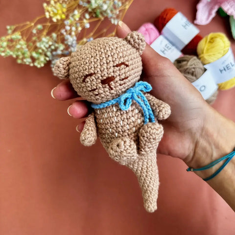 Knitty Critters - Pouch Pals - Ozzy Otter